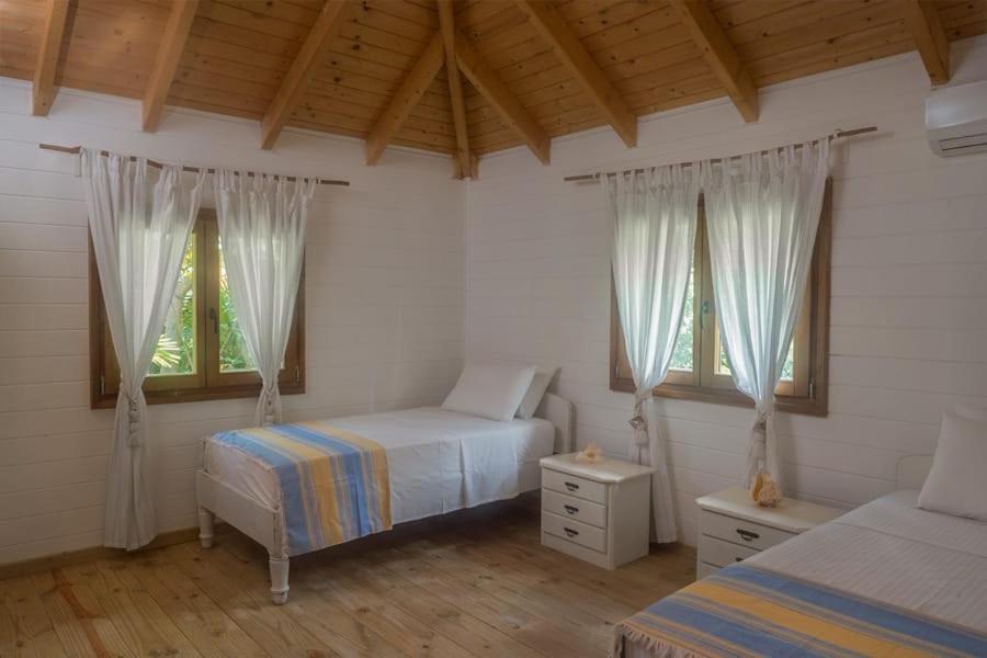 La Pointe Beach Huts Baie Sainte Anne Esterno foto